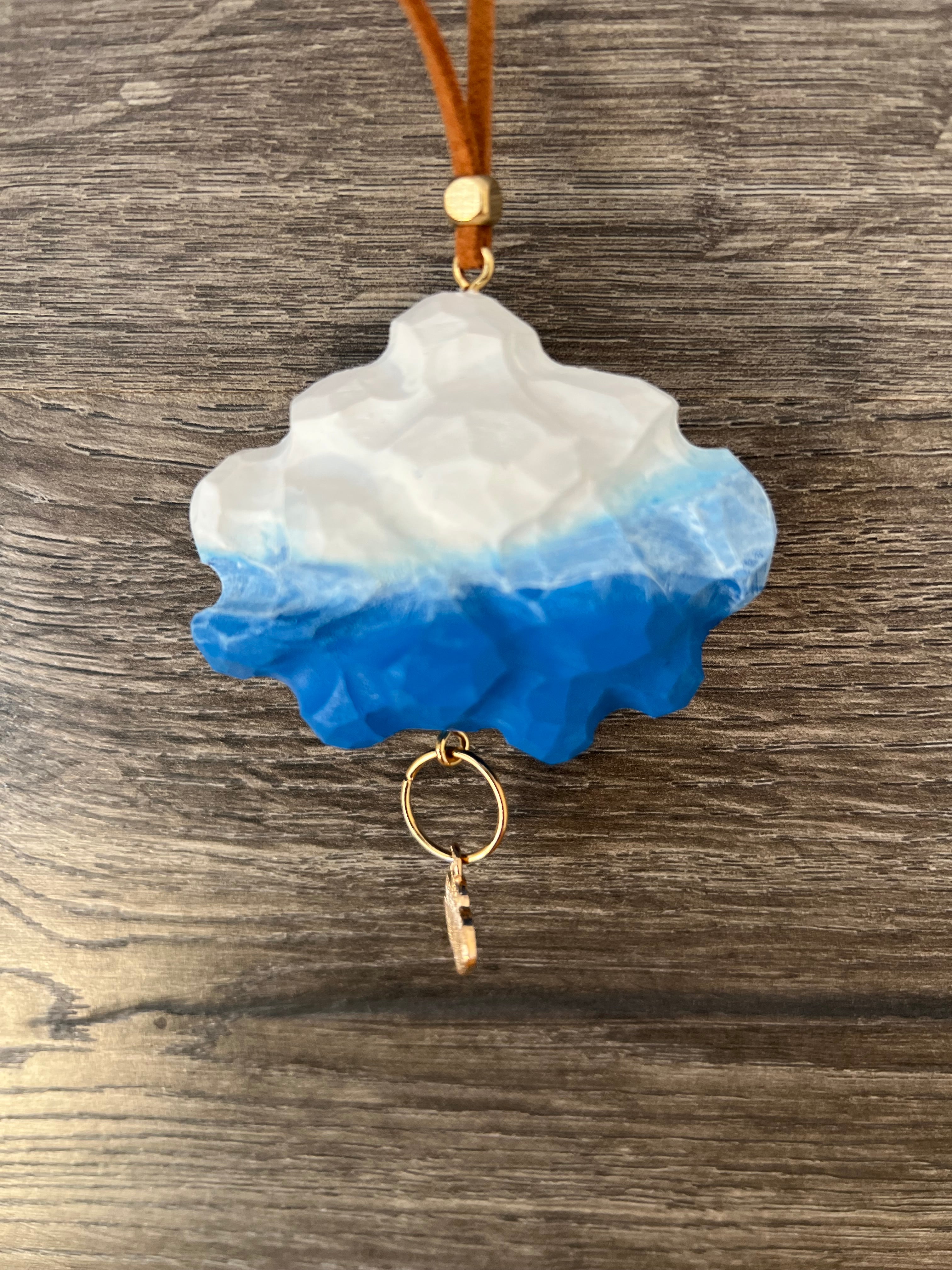 Handmade Wooden Cloud Pendant – Car Mirror Charm, Cute Bag Accessory, Unique Friendship Gift