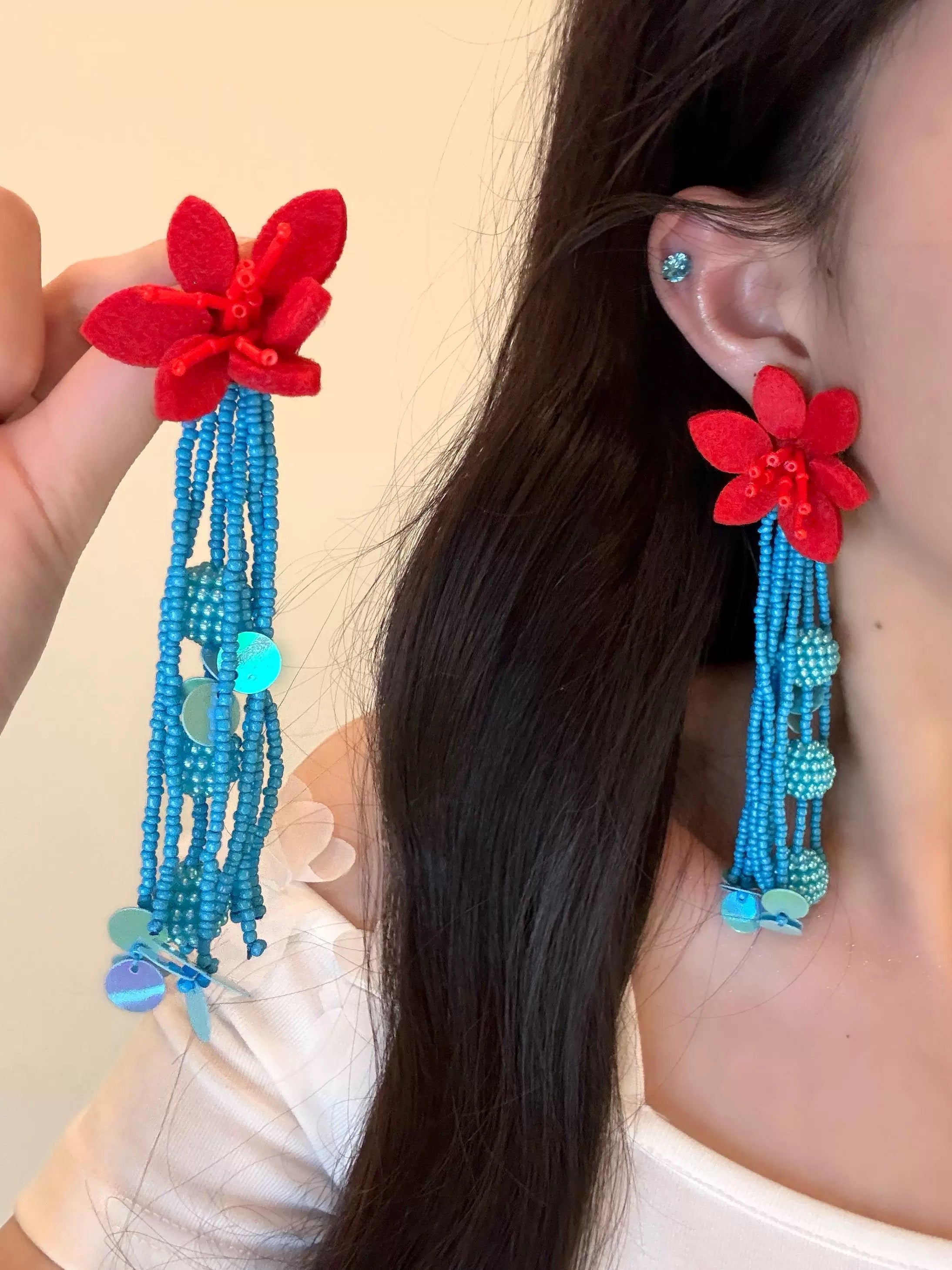 Red & Blue Beaded Flower Earrings – Bold Handmade Statement Vacation Jewelry