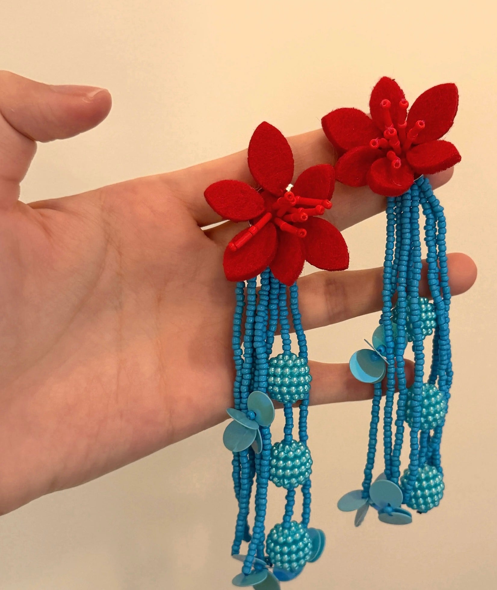 Red & Blue Beaded Flower Earrings – Bold Handmade Statement Vacation Jewelry